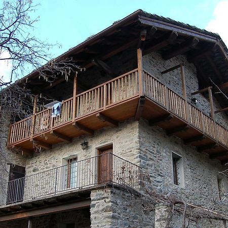 Il Nocciolo Bed and Breakfast Bard Exterior foto