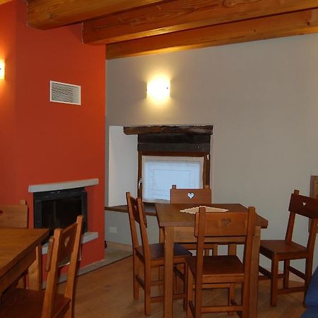 Il Nocciolo Bed and Breakfast Bard Exterior foto