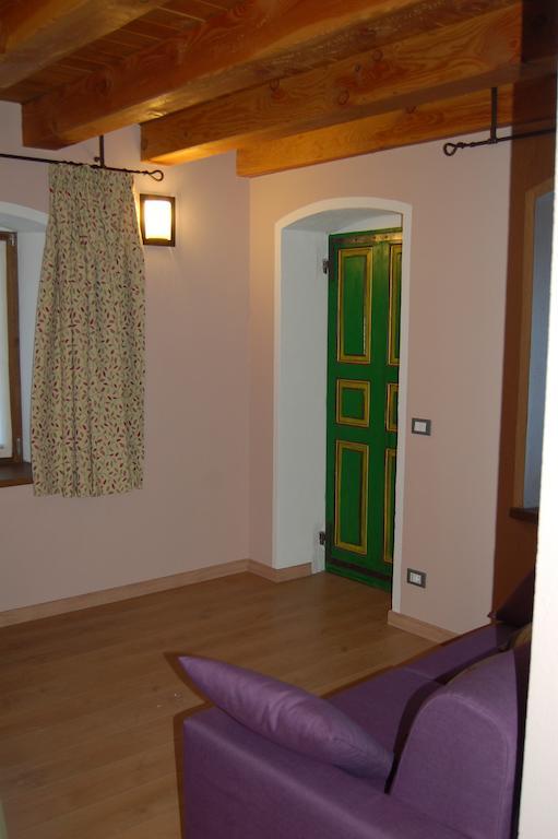 Il Nocciolo Bed and Breakfast Bard Exterior foto